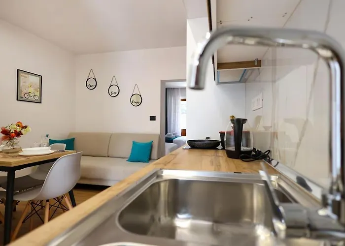 Magda 2 In Centre Апартаменты *