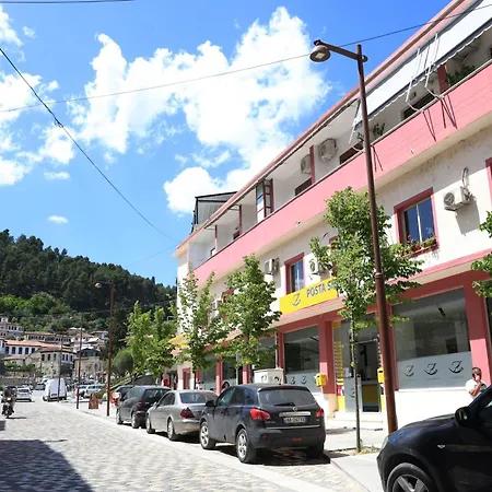 Magda 2 In Centre
