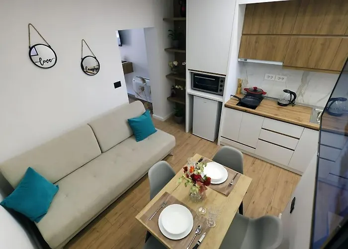 Magda 2 In Centre Apartment